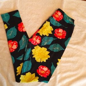 Floral LuLaRoe leggings